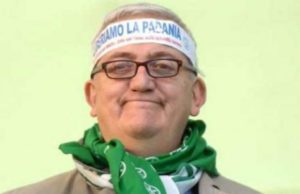 Quando Borghezio proponeva di vendere Napoli, Sicilia e Sardegna per “ridurre il deficit” e Salvini taceva