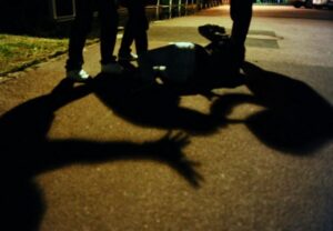 Pestaggio di immigrati a Marsala: “Così imparate a rispettare gli Italiani”