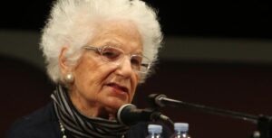 Il messaggio di auguri del Sindaco De Magistris per i 90 anni di Liliana Segre