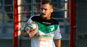 Ex calciatore dell’Avellino trovato morto in un garage