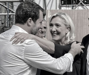 Il pestaggio squadrista del capolista Spd a Dresda “imbarazza” Le Pen che vorrebbe guardare a Meloni