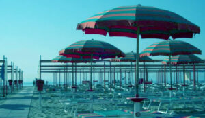 Turismo, Fabrizio Russo: “Dietro una stagione sottotono c’è sempre il lavoro povero e precario”